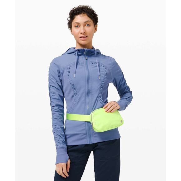 New Lululemon Everywhere Belt Bag 1L Fanny Pack Crossbody Adjustable Neo Mint - Picture 5 of 11